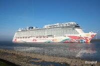 cruiseschip Norwegian Joy nadert voorwaarts Eemshaven / Bron: sodraf