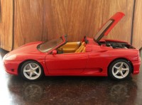 Ferrari 360 Spider schaal 1:18 / Bron: ©ottergraafjes