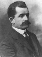 Ferdinand Porsche / Bron: germannotes, Wikimedia Commons (Publiek domein)